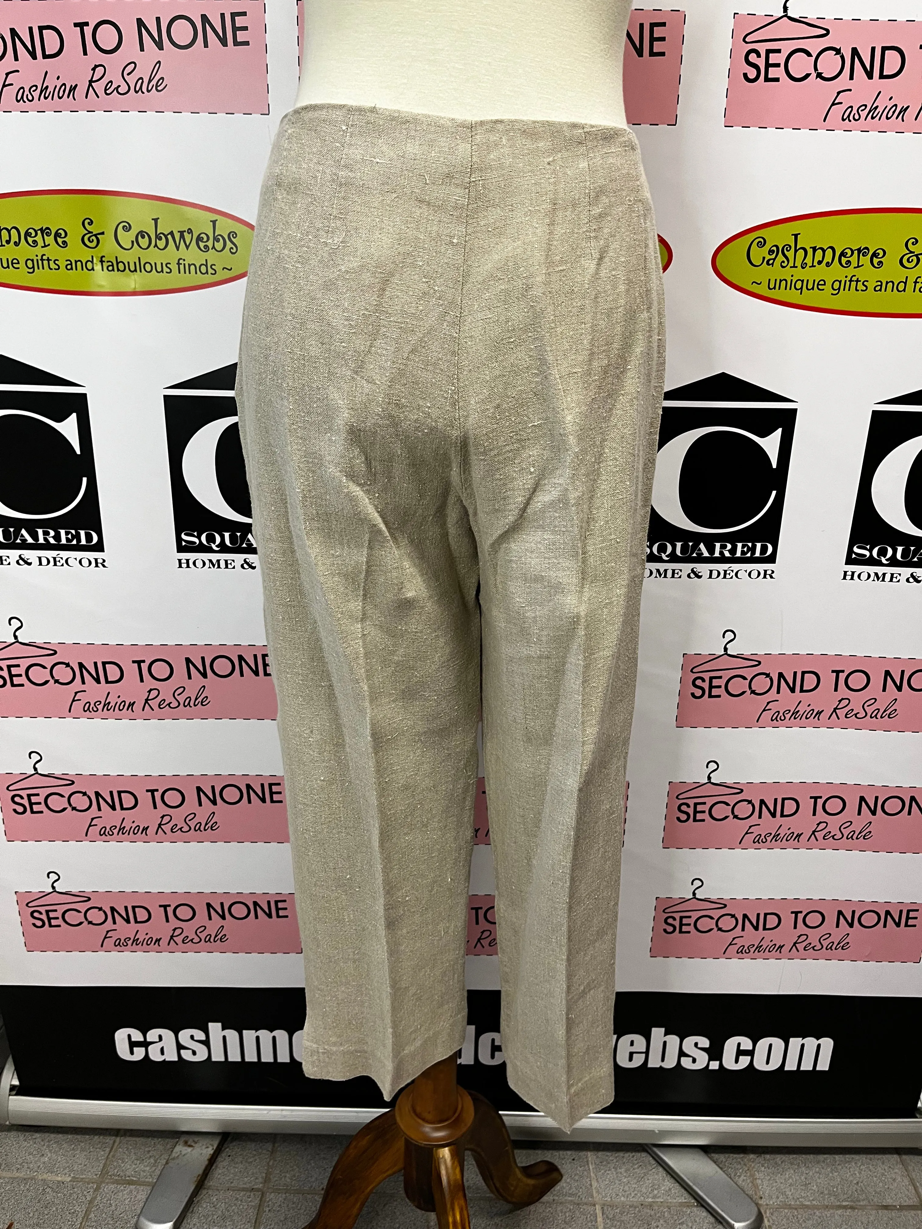 Vintage Linen Capris (Size 8)