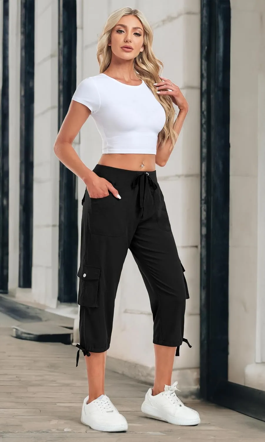 Women's Cargo Capris Pants Lightweight Quick Dry Hiking Pants Baggy Casual Outdoor Travel Cute Pants with 6 Pockets