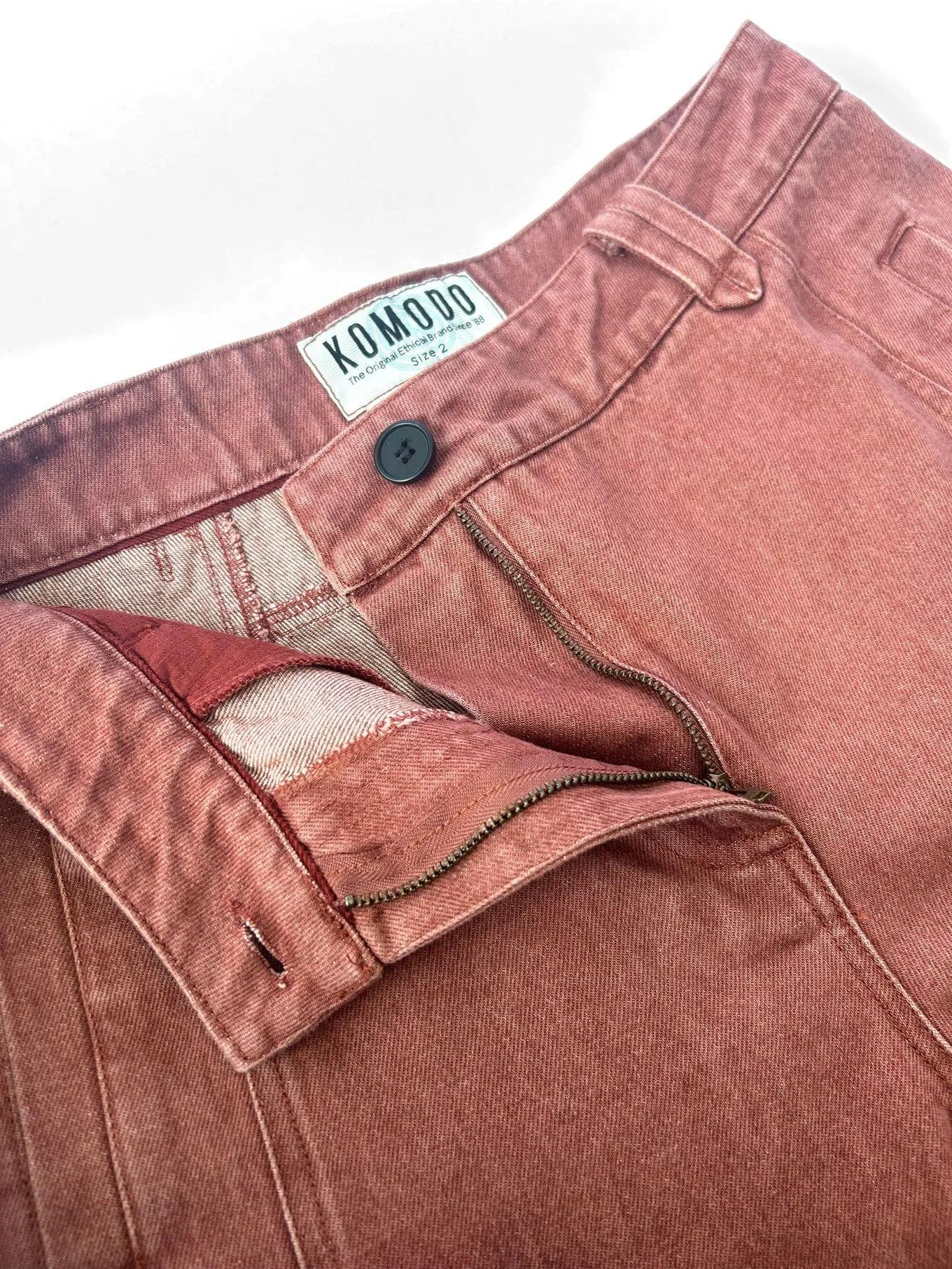 Yaka Women's Organic Cotton Twill Denim Trousers | Red Wash